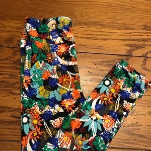 LuLaRoe kids leggings S/M New